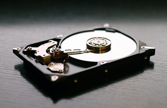 Festplatte entsorgen: Altdaten sicher löschen und recyceln
